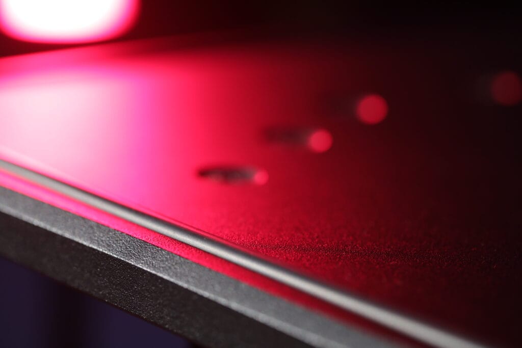 theintune speaker stand close up